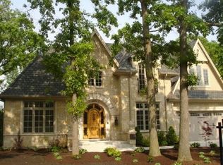 2673 Marl Oak Dr, Highland Park, IL