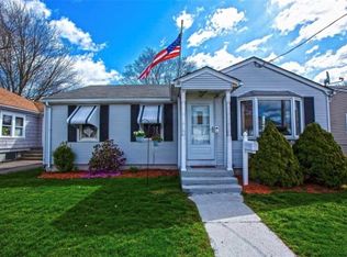79 Woodbury St, Pawtucket, RI 02861