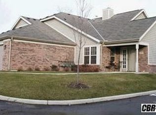 1393 Grey Oaks Dr, Columbus, OH 43230