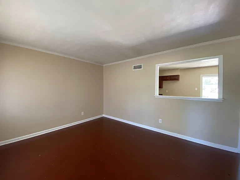 341 Whiteville Ave — Photo 3