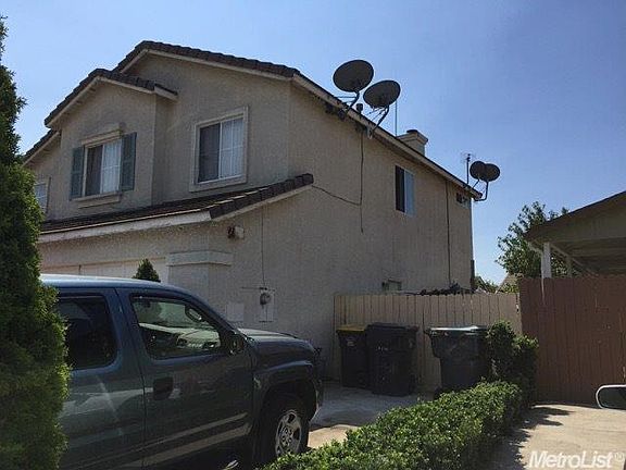 2nd image of 1984 Gordon Verner Cir