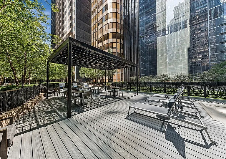 Arrive Streeterville — Photo 41