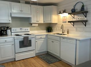 60 Pedro Ct, Fort Myers, FL 33912