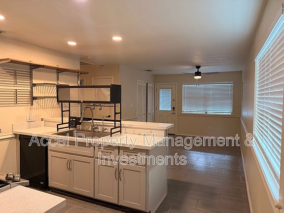 4th image of 4701 N 6th St