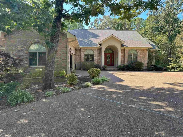 6 Cabrillear Ln, Hot Springs Village, AR 71909