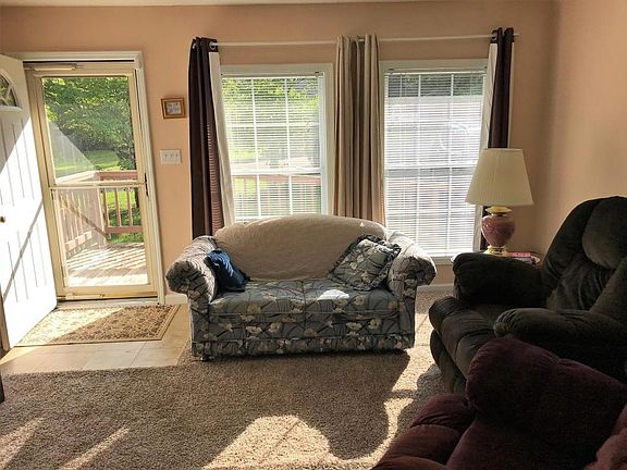 4th image of 4417 Twin Pines Dr