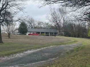 4456 E Smith Ferry Rd, Muskogee, OK 74403