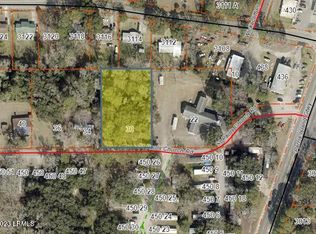 30 Saint Pauls Church Rd, Beaufort, SC 29906