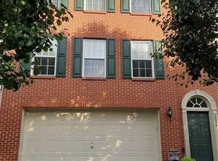 2004 Michael Dr, Pittsburgh, PA 15227