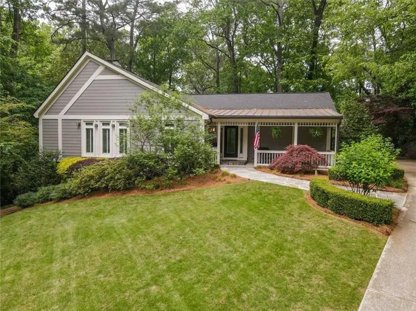 6090 Weatherly Dr, Atlanta, GA 30328