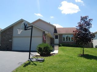 2902 Carol Dr, Joliet, IL 60432