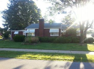 2590 Ardwell Ave, Akron, OH 44312