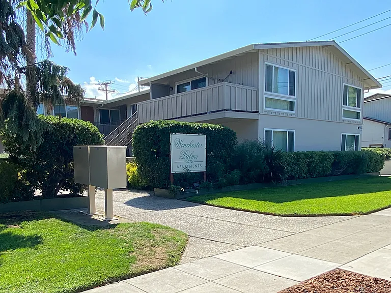 3070 Van Sansul Ave #1B — Photo 1