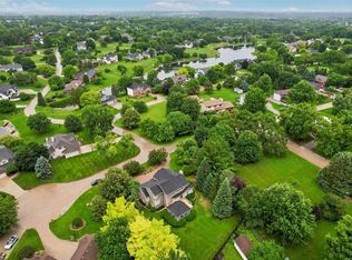 870 SE Walnut Ridge Dr, Waukee, IA 50263