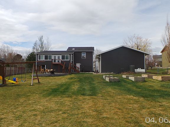 Large fenced back yard