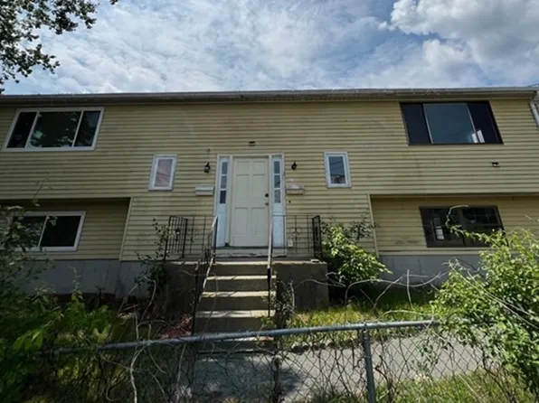 2 Brackett Rd #F, Framingham, MA 01702