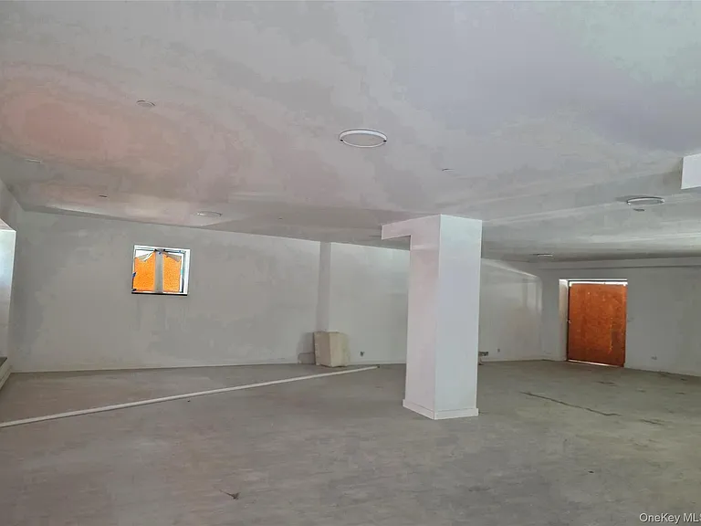 1591 Jesup Ave — Photo 7