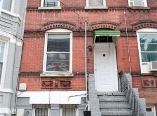 60 Oak St, Jersey City, NJ 07304