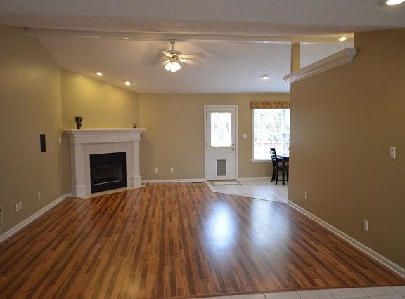 3rd image of 5055 Tippecanoe Dr