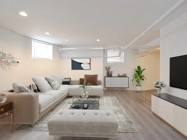 42 Englewood Ave APT 1B, Brighton, MA 02135