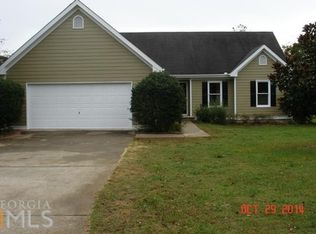 901 Century Oak Dr, Winder, GA 30680