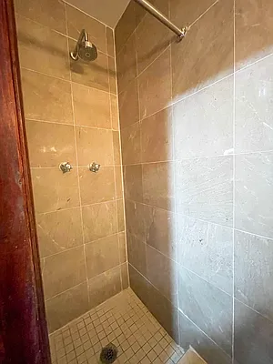 Rented by City Connections Realty | media 11