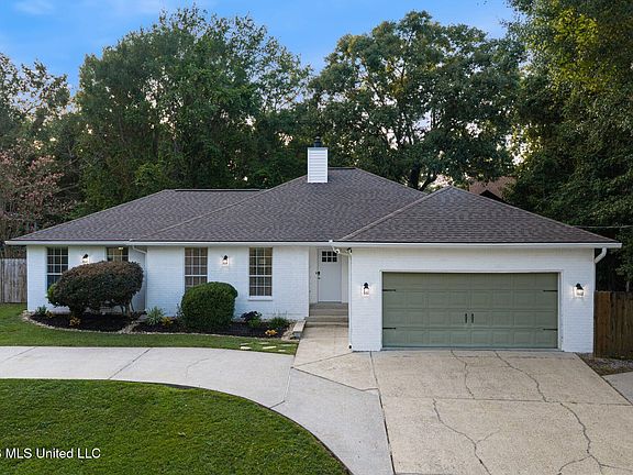 2nd image of 6682 Ahekolo Cir