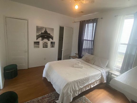 4th image of 854 N High St APT D