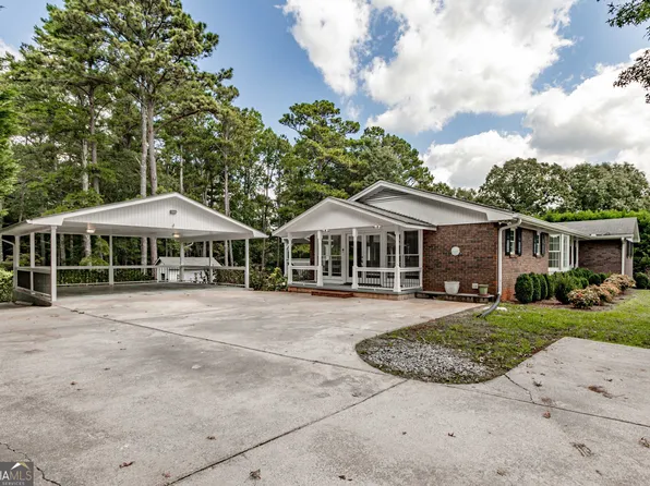 9825 Hutcheson Ferry Rd, Chattahoochee Hills, GA 30268