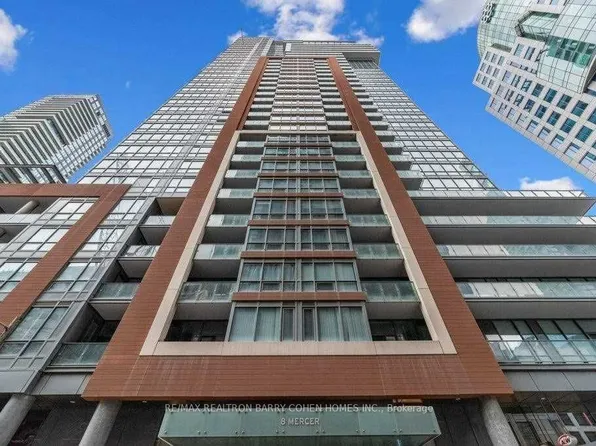 8 Mercer St, Toronto, ON
