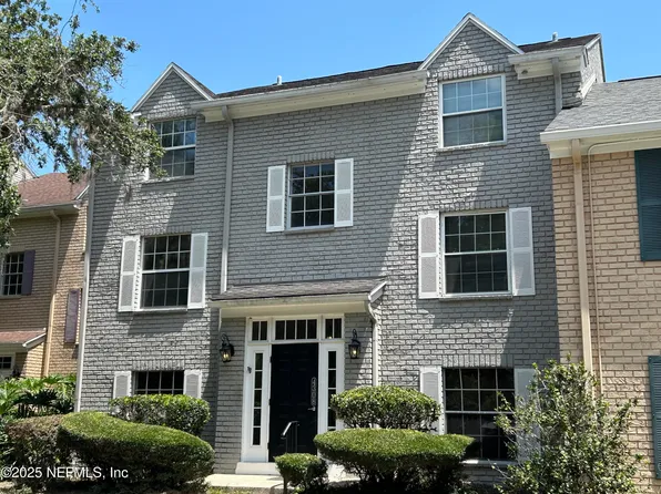 4308 PLAZA GATE Lane S #201, Jacksonville, FL 32217