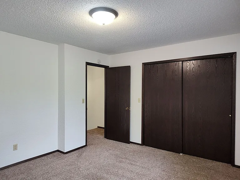 618 Boxwood Dr #1-4 — Photo 13
