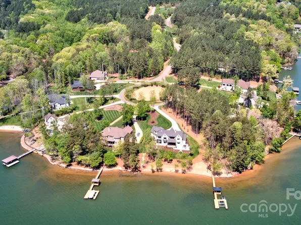 111 Cinder Ridge Ct, Troutman, NC 28166