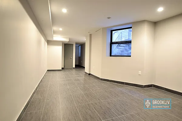 Rented by null | media 5