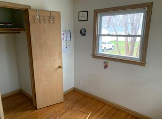 826 Market St S, Shakopee, MN 55379