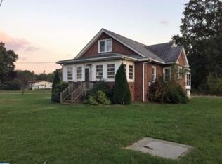 101 Crown Point Rd, West Deptford, NJ 08086