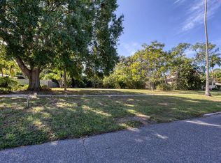 456 Acacia Dr, Sarasota, FL 34234