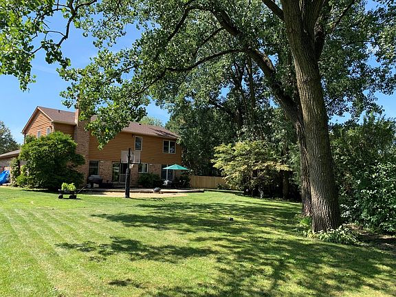 5th image of 3642 Westfield Ln