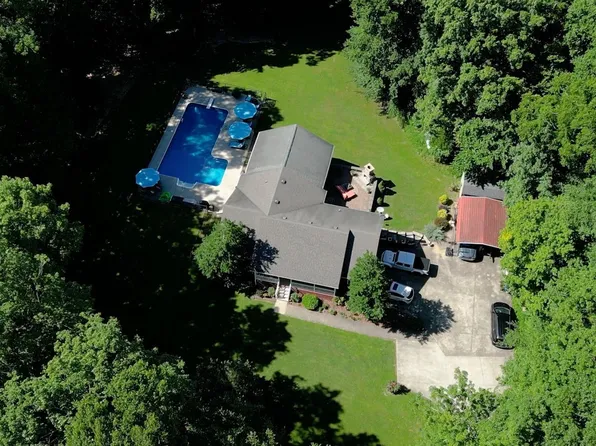 4437 Thomasville Rd, Chapmansboro, TN 37035