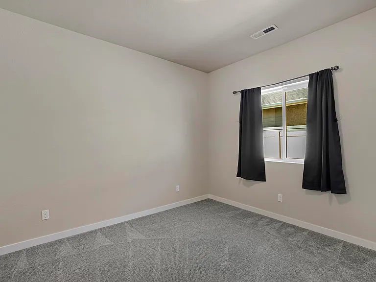4345 W Silver Riv — Photo 9