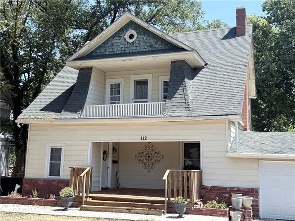 112 N 1st St, Independence, KS 67301