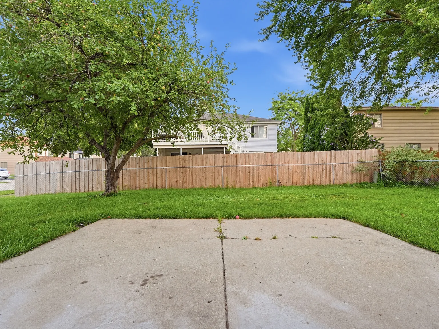 4 bed, 1814 sqft, $3,500 — Photo 1