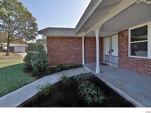 2nd image of 5866 Oak Branch Dr