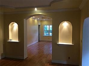 2nd image of 700 SE 5th Ct