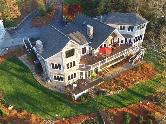 2nd image of 319 Heron Point Dr