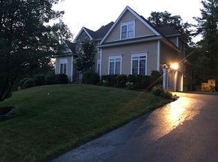 333 Shining Rock Dr, Northbridge, MA 01534