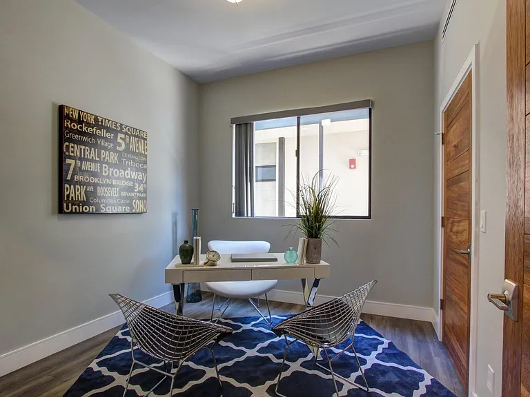 330 Salem St #304 — Photo 17