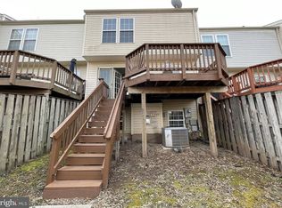 14362 Haysickle Ct, Centreville, VA 20121