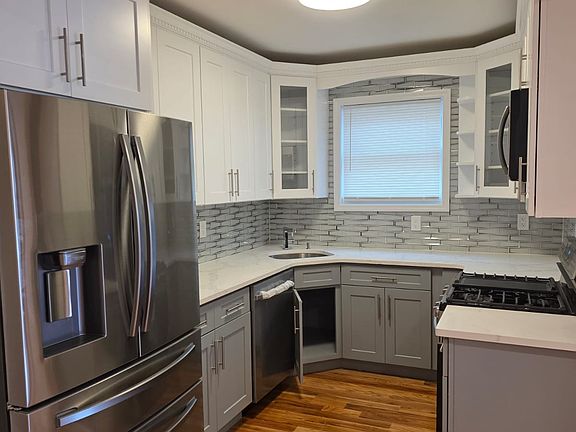 3rd image of 115-24 204th St #1