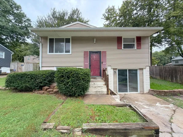 1612 N Cherokee St, Independence, MO 64058